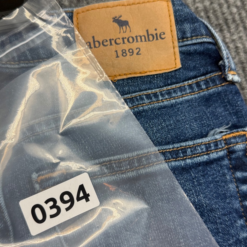 Abercrombie Kids Straight Jeans Kids 13/14 Blue Excellent Slim Fit Medium Wash - Picture 7 of 7